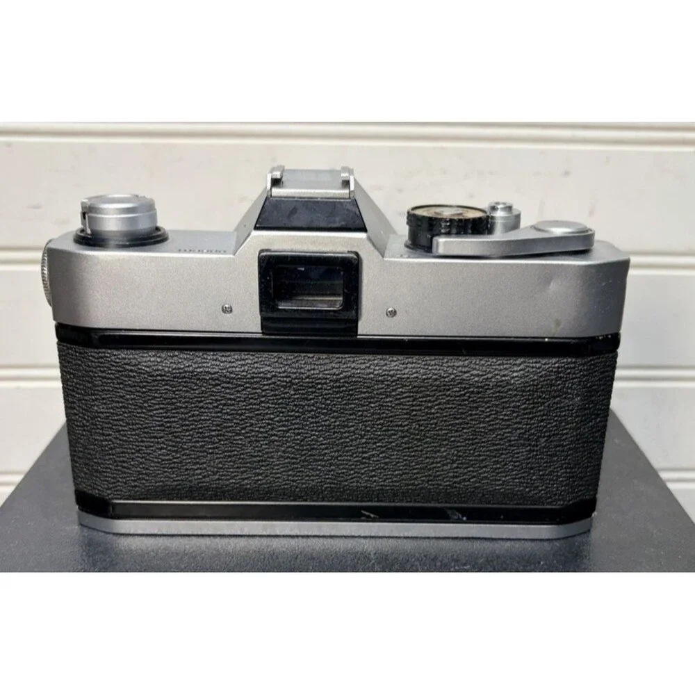 Vtg Canon TLb 35mm SLR Film Camera Body Only w/new Battery Installed *Working*